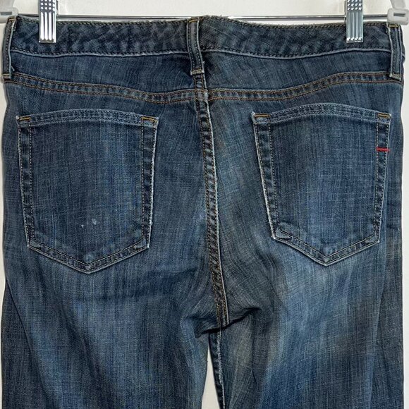 GAP Flare leg Women's Jeans, medium wash, size 8R - Picture 4 of 6